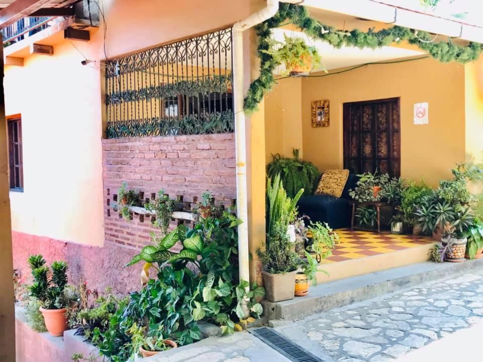 Hotel El Almendro Copan Bagian luar foto