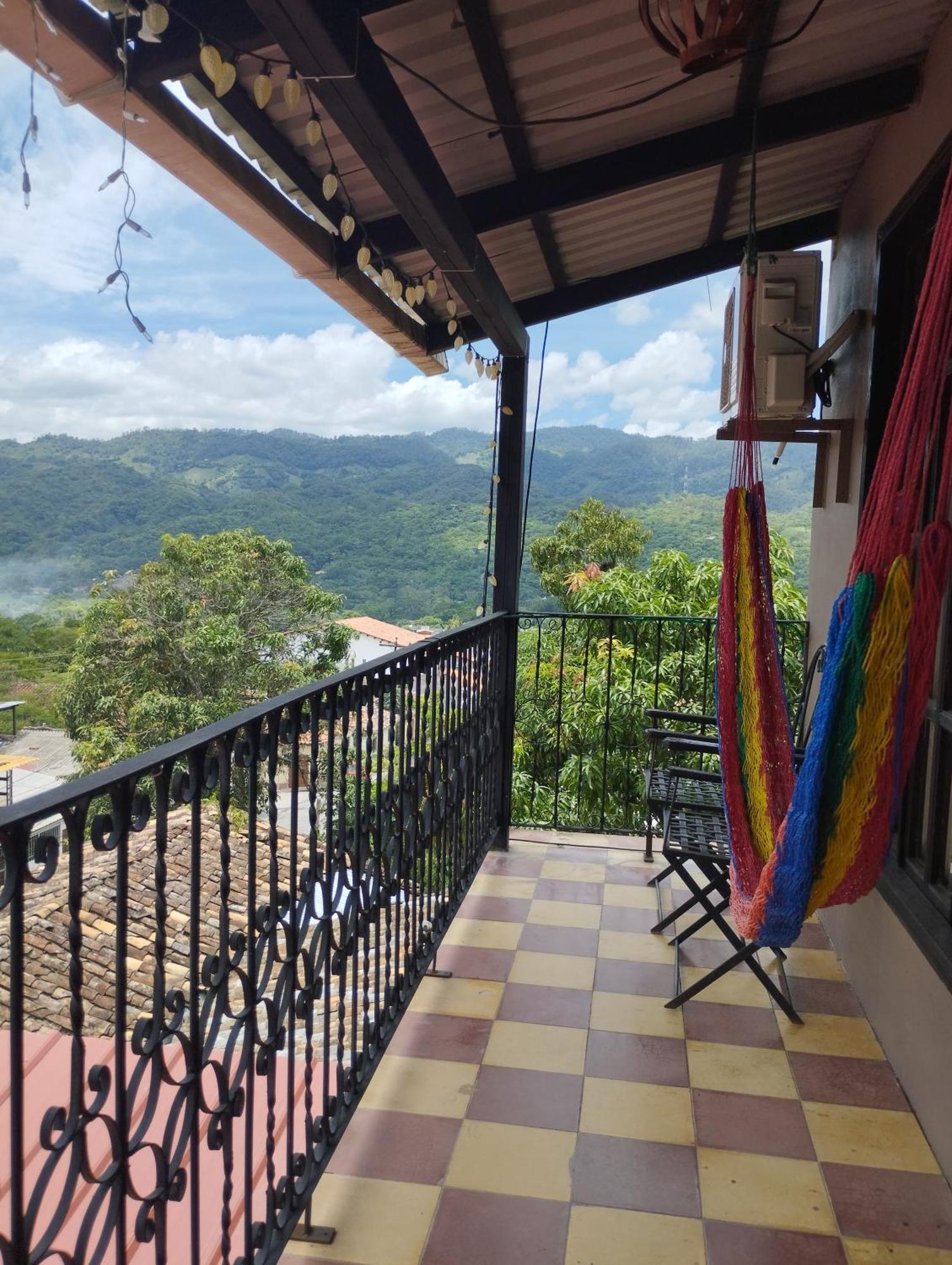Hotel El Almendro Copan Bagian luar foto